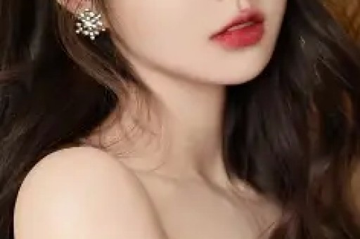 迪丽热巴vs赵丽颖：同为顶流女神差距真的比想象更大